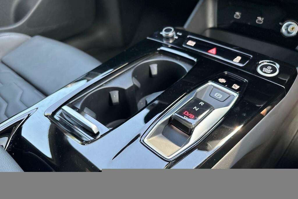 Audi A6 210Kw 83Kwh Sport 2025 Black #14