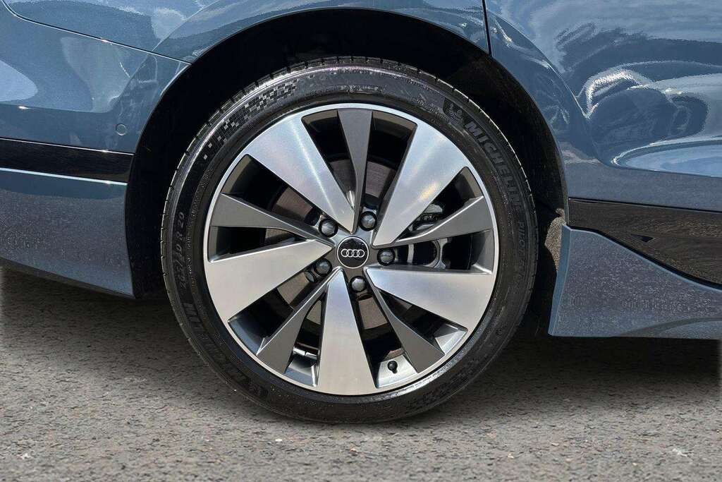 Audi A6 210Kw 83Kwh Sport 2025 Black #9