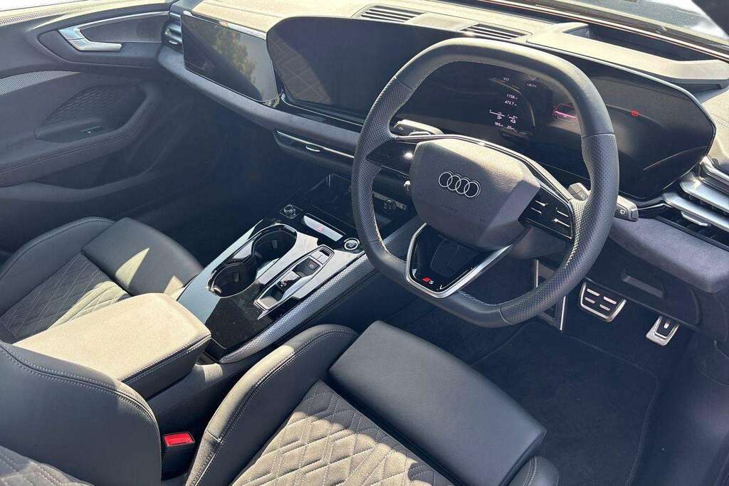 Audi A5 2.0 Tfsi 299 E Quattro Edition 1 S Tronic 2025 Black #6
