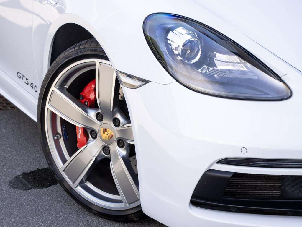 Porsche 718 Cayman 4.0 Gt4 Rs Pdk Yellow #13