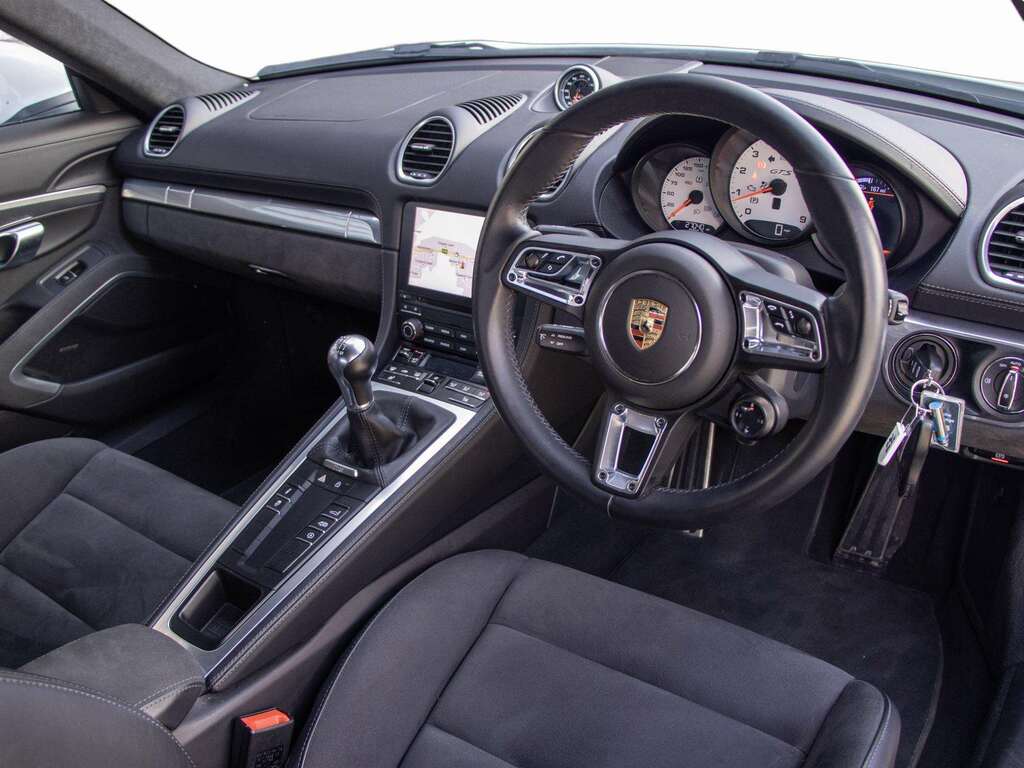 Porsche 718 Cayman 4.0 Gt4 Rs Pdk Yellow #24