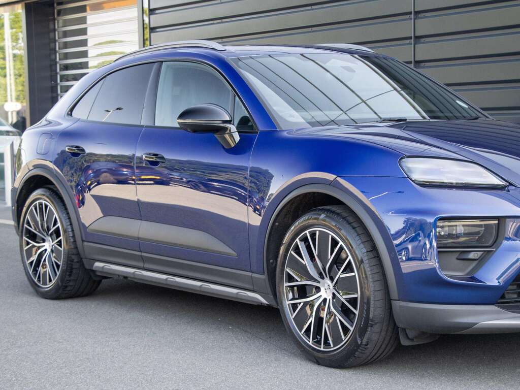 Porsche Macan 100Kwh 4 Suv 4Wd 408 Ps Blue #11