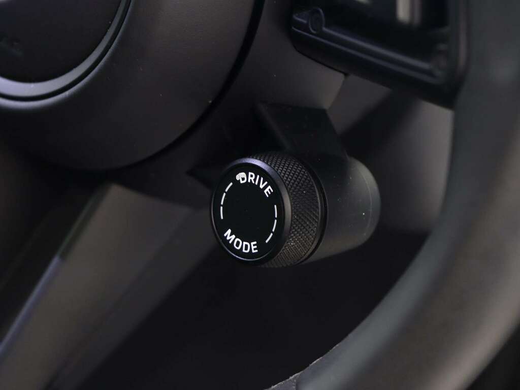 Porsche Macan 100Kwh 4 Suv 4Wd 408 Ps Blue #13