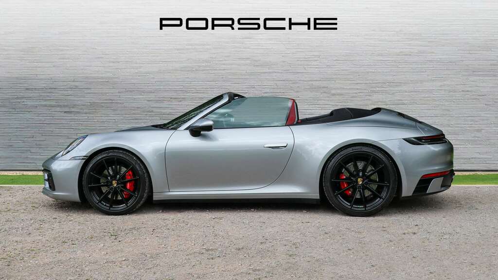 Porsche 911 Carrera 4S Coupe Pdk 2,981 cc Silver #8