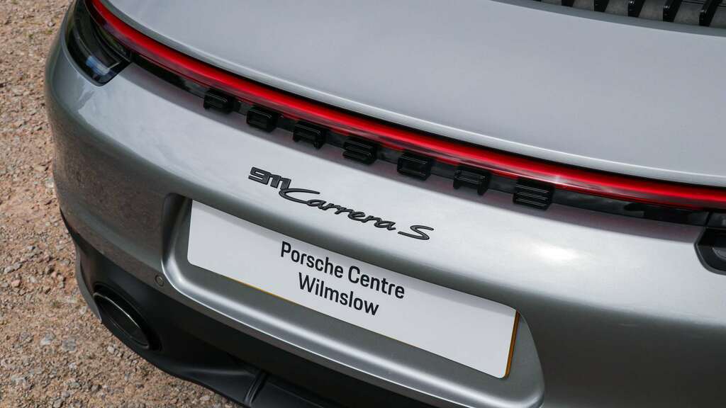 Porsche 911 Carrera 4S Coupe Pdk 2,981 cc Silver #26