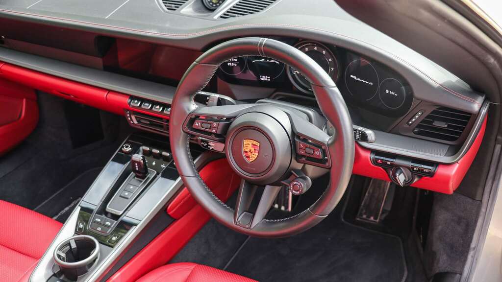 Porsche 911 Carrera 4S Coupe Pdk 2,981 cc Silver #11