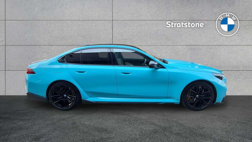 BMW M5 Dct 2025 Blue #4