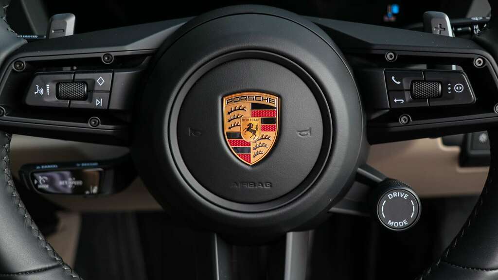 Porsche 911 Gts T-hybrid Pdk Black #25