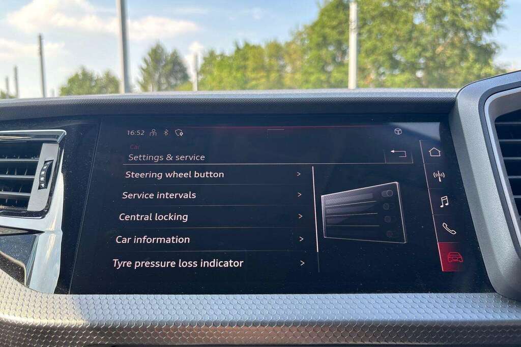 Audi A1 30 Tfsi 110 Black Edition S Tronic 2023 Grey #38