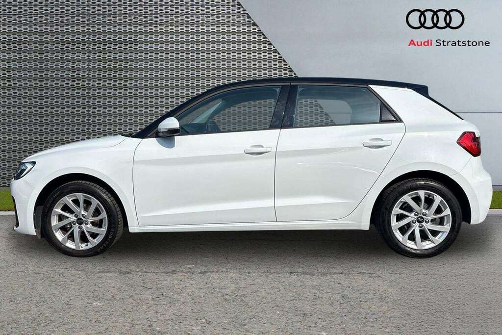 Audi A1 30 Tfsi 110 Black Edition S Tronic 2023 Grey #8