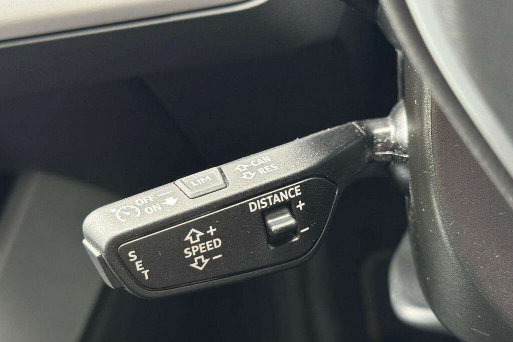 Audi Q4 E Tron 35 Sport Suv 55Kwh 170 Ps Black #28