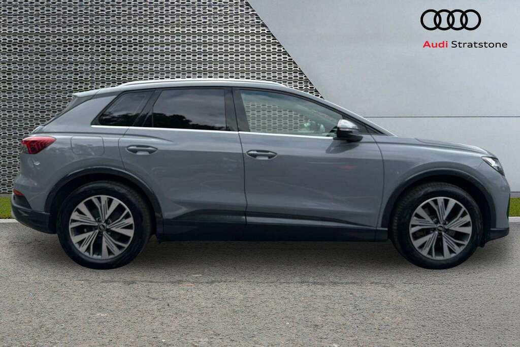 Audi Q4 E Tron 150Kw 40 82Kwh Sport 2023 Grey #4