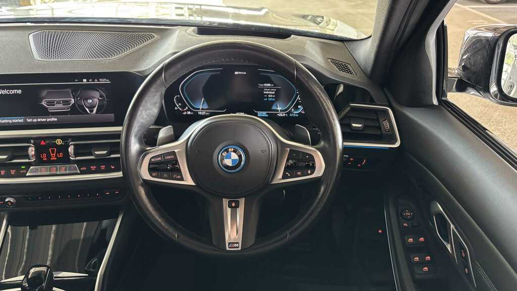 BMW 3 Series 330E M Sport Touring Blue #4