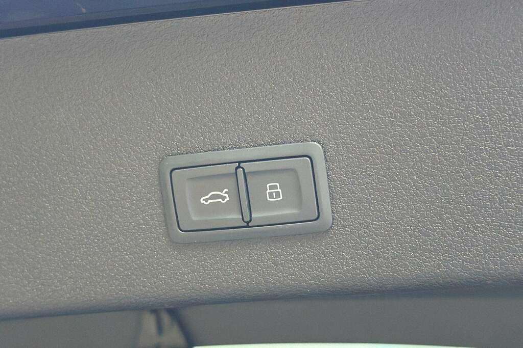 Audi E-tron 370Kw S Vorsprung Quattro 95Kwh 503 Ps Grey #40