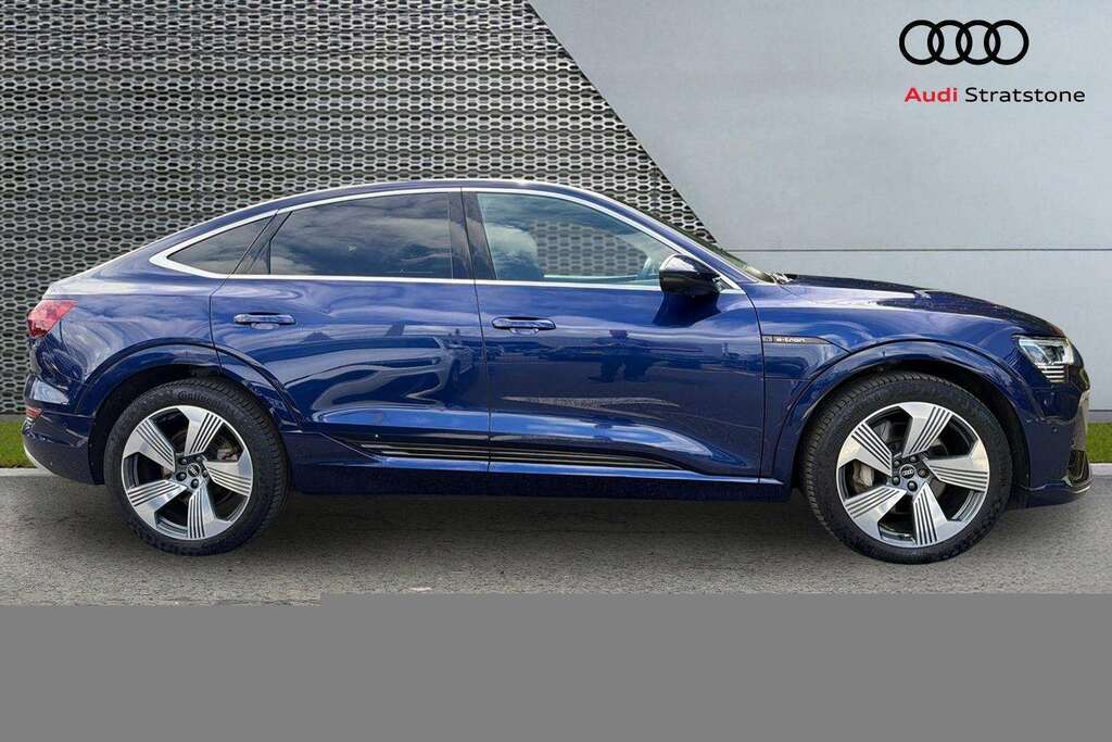 Audi E-tron 300Kw 55 Quattro 95Kwh S Line 2021 Blue #4