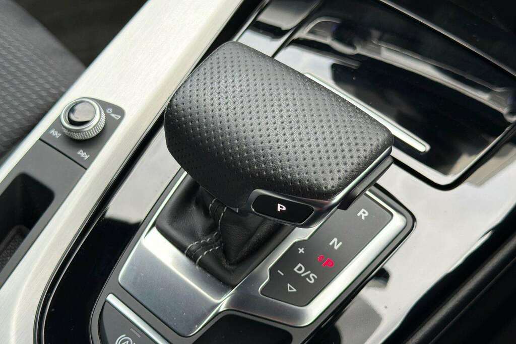 Audi A5 2.0 Tfsi 35 Black Edition Sportback S T Black #14