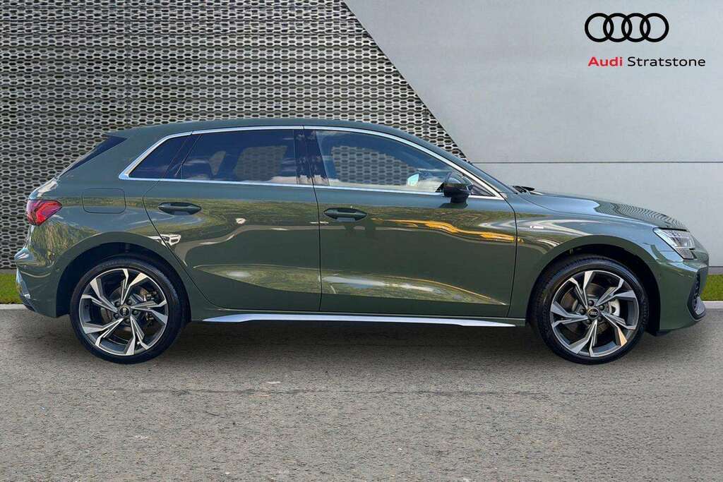 Audi A3 1.5 Tfsi E 204 S Line S Tronic 2026 VN26SOC Green #4