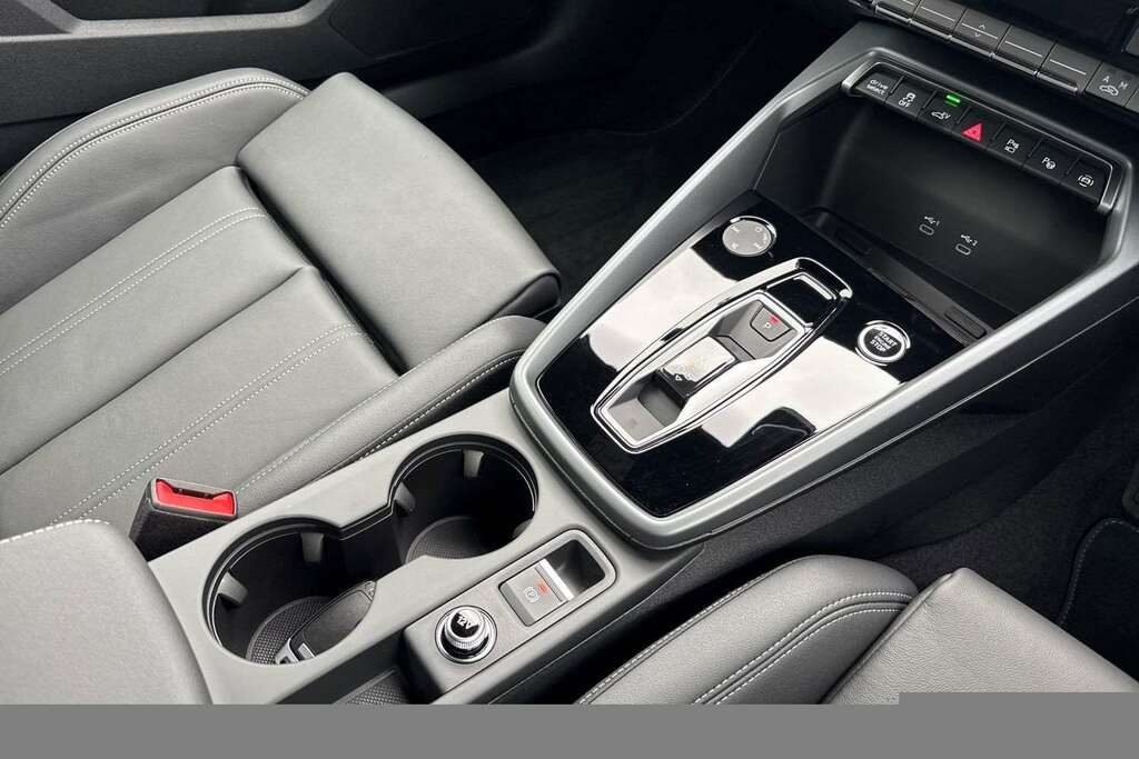Audi A3 A3 1.5 Tfsi 150 Black Edition S Tronic Grey #15