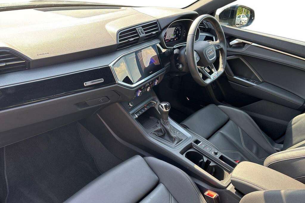 Audi Q3 35 Tfsi Black Edition S Tronic 20 Alloy 202 Grey #2
