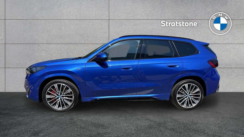 BMW iX1 150Kw Edrive20 M Sport 65Kwh 2025 Blue #3