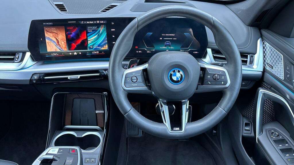 BMW iX1 150Kw Edrive20 M Sport 65Kwh 2025 Blue #5
