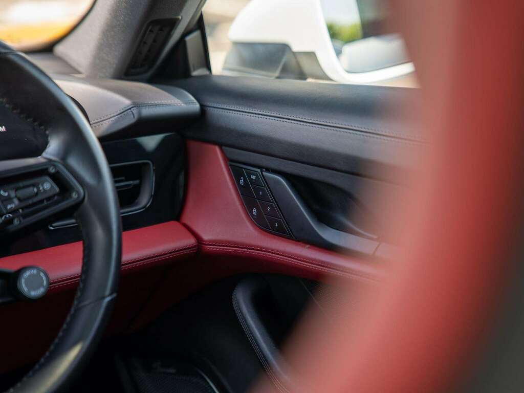 Porsche Taycan 420Kw 4S 93Kwh Grey #19