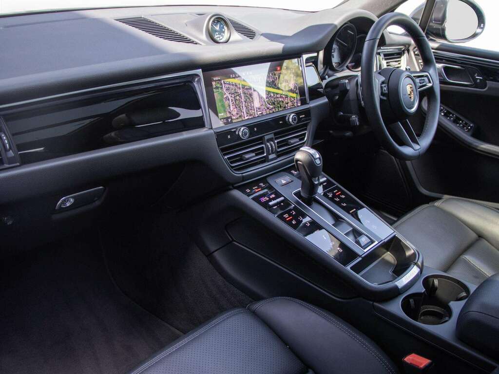 Porsche Macan S Pdk 2025 Black #3