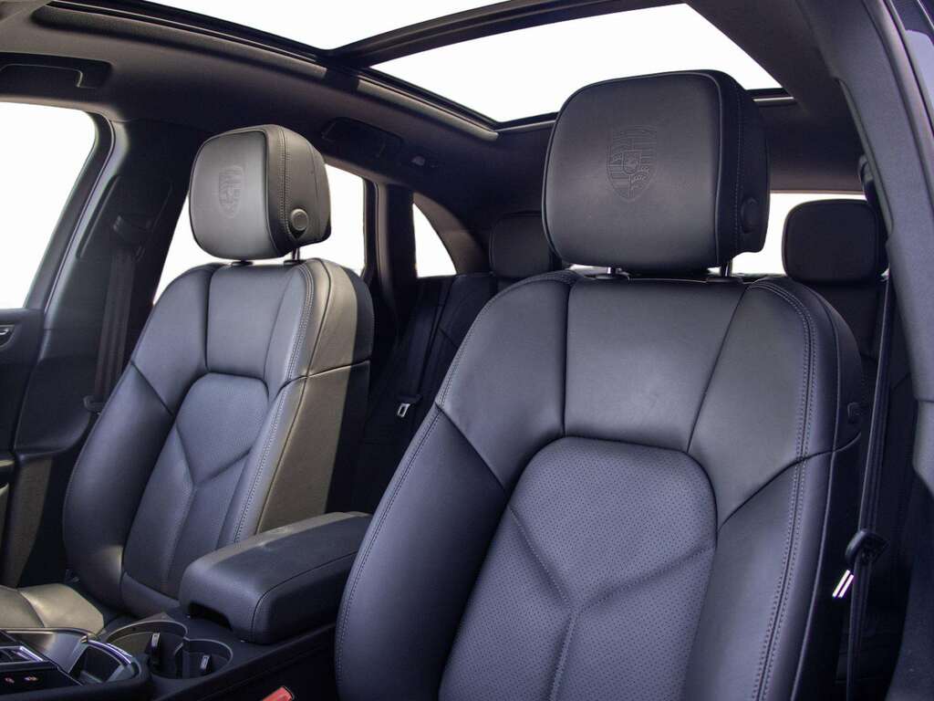 Porsche Macan 100Kwh 4 Suv 4Wd 408 Ps NV75MZU Green #13