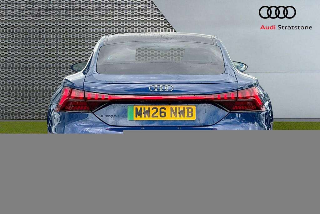 Audi E Tron GT 370Kw 105Kwh Quattro 2026 Blue #6