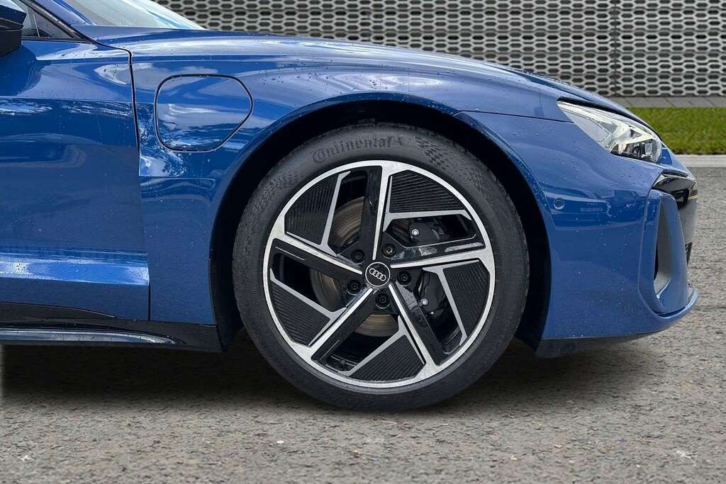 Audi E Tron GT 370Kw 105Kwh Quattro 2026 Blue #4