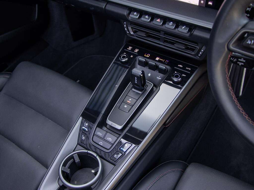 Porsche 911 911 Gt3 Touring Silver #19