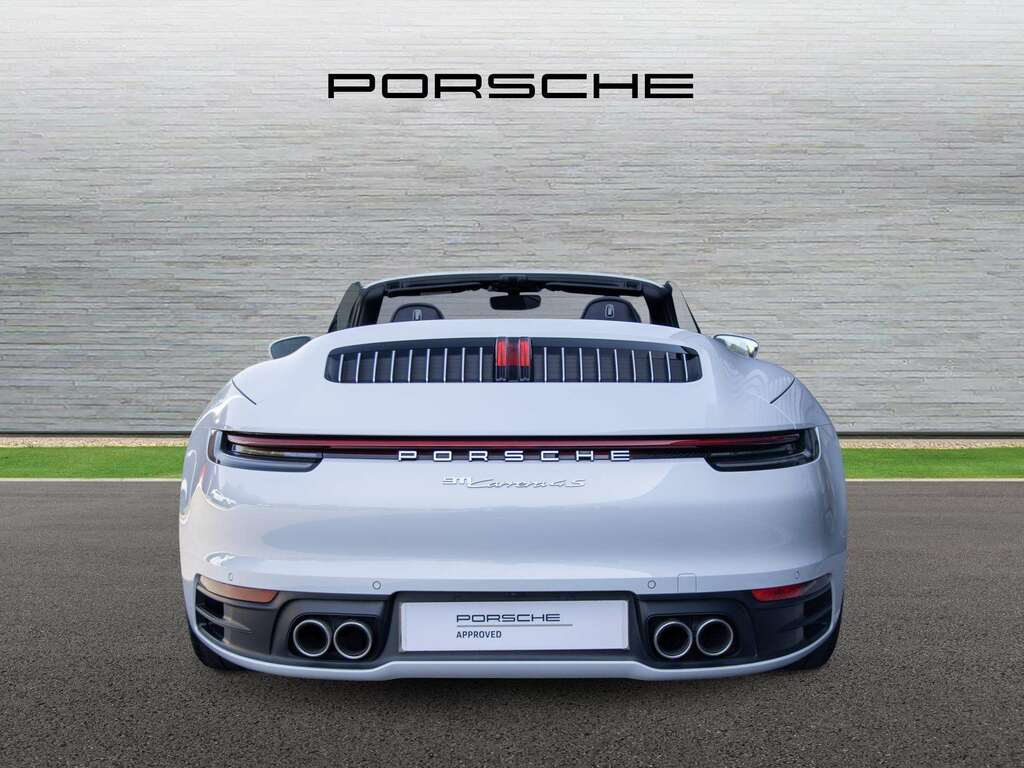 Porsche 911 911 Gt3 Touring Silver #7