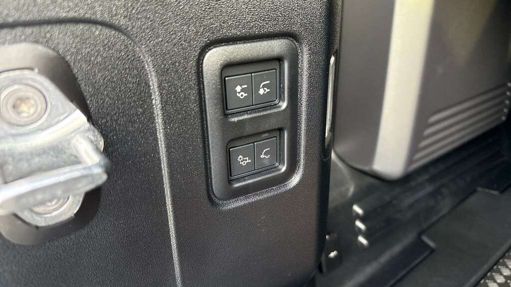 Land Rover Defender 110 3.0 D250 S 110 7 Seat Grey #28