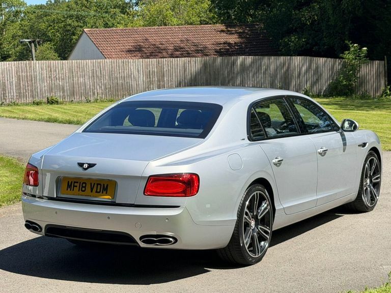 Bentley Flying Spur 4.0 V8 S 521 Bhp Black #11