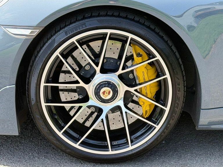 Porsche 911 991 Carrera T Pdk Coupe Yellow #11