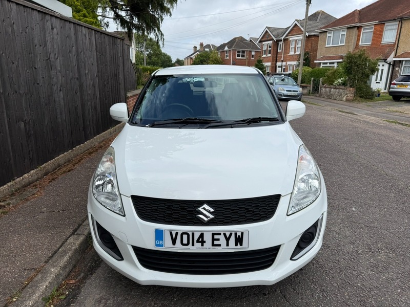 Suzuki Swift Hatchback Silver #8