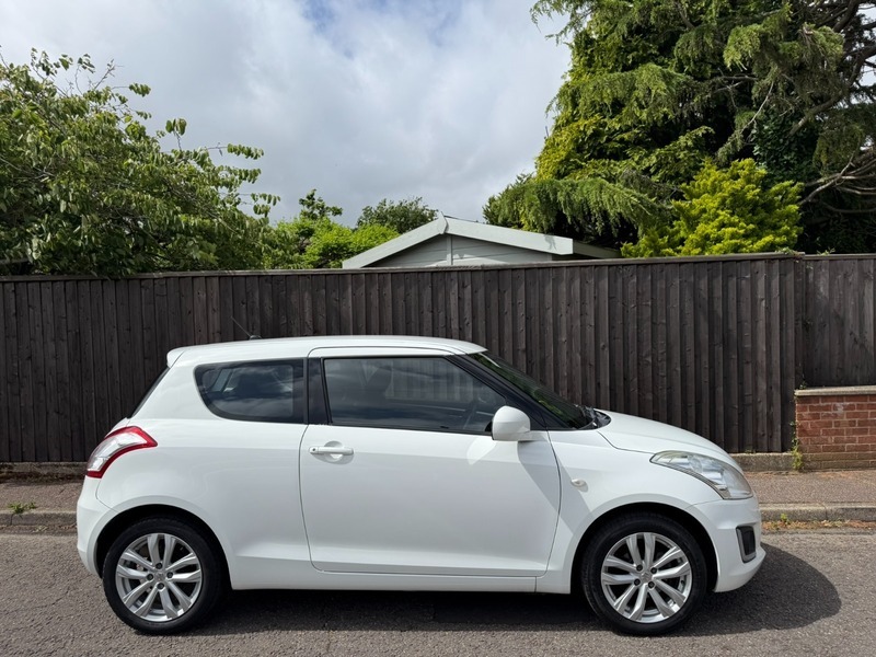 Suzuki Swift Sz2 VO14EYW White #2