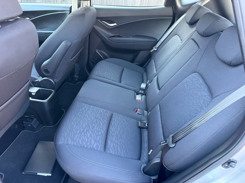 Hyundai Ix20 Hatchback Blue #11
