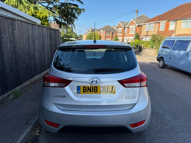 Hyundai Ix20 Hatchback Blue #8