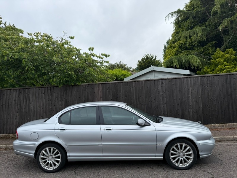 Jaguar X-Type Classic Silver #2