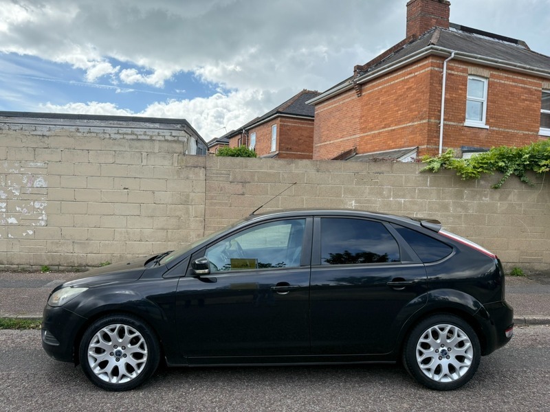 Ford Focus 1.6 Zetec Blue #2