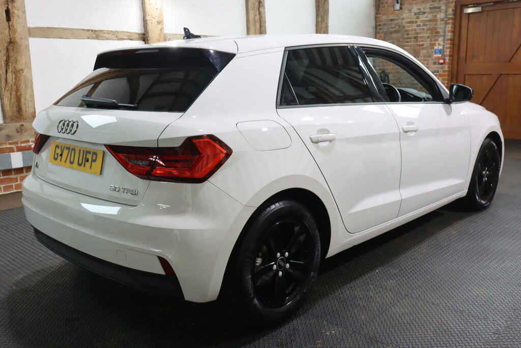Audi A1 1.0 Tfsi 30 Technik Sportback Euro 6 S S White #6