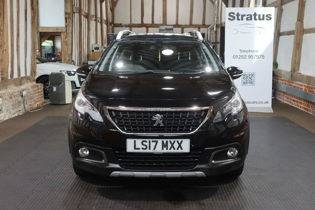 Peugeot 2008 1.2 Puretech Allure Euro 6 LS17MXX Black #2