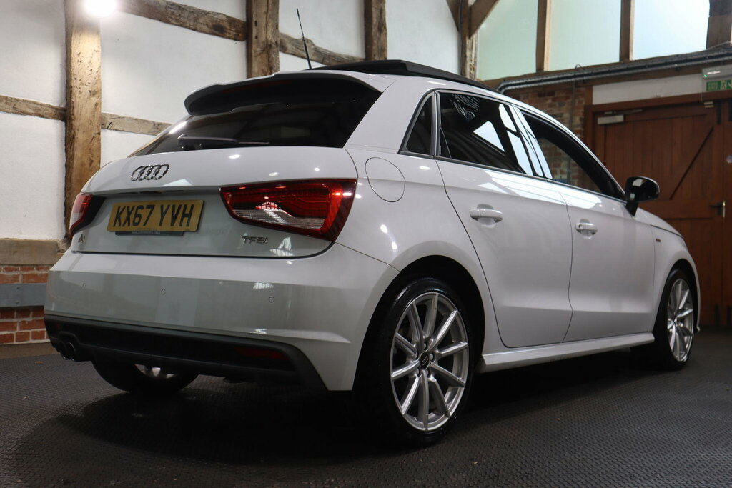 Audi A1 Tfsi Sport White #13