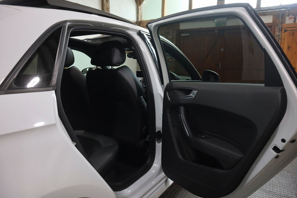 Audi A1 Tfsi Sport White #34