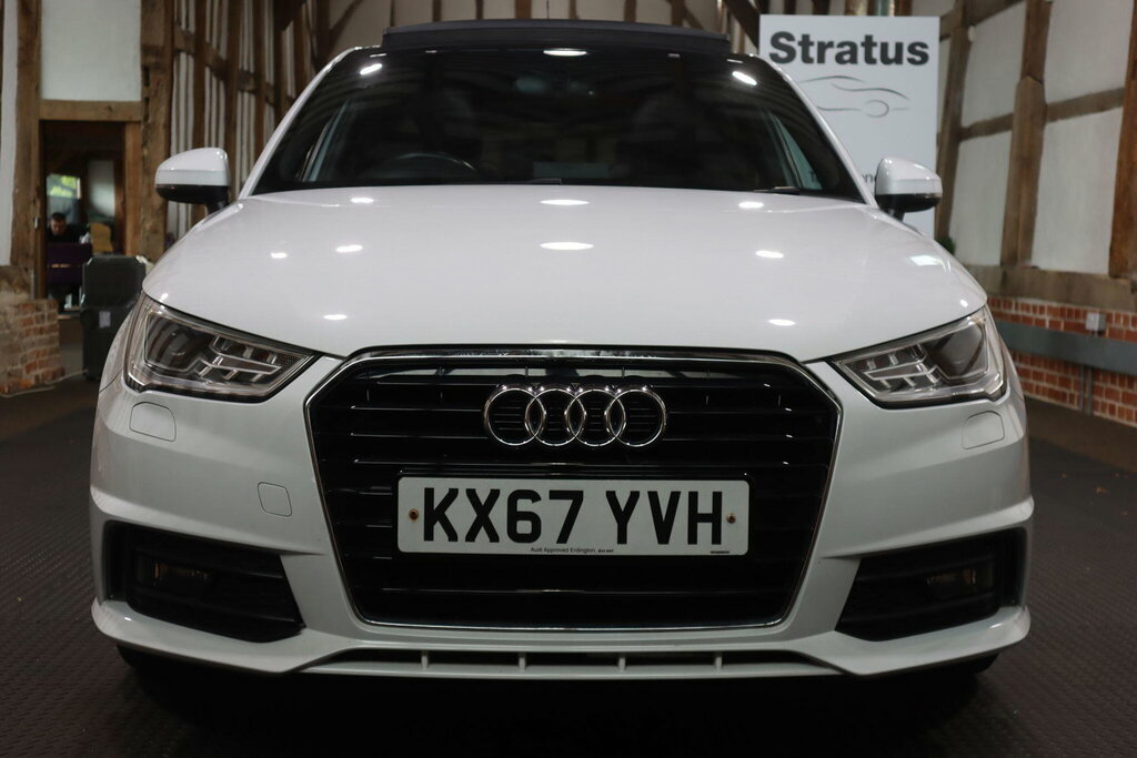 Audi A1 Tfsi Sport White #8