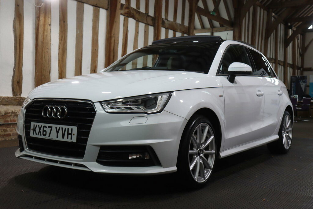 Audi A1 Tfsi Sport White #9
