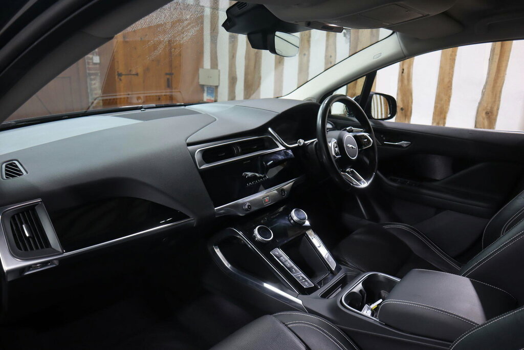 Jaguar I-Pace S Black #26
