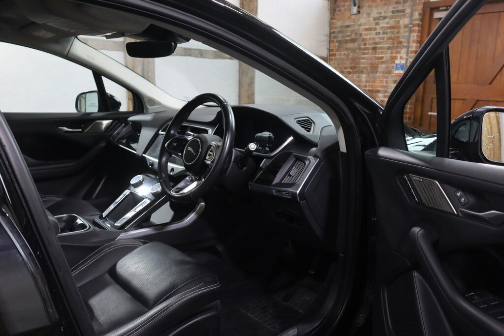 Jaguar I-Pace S Black #14