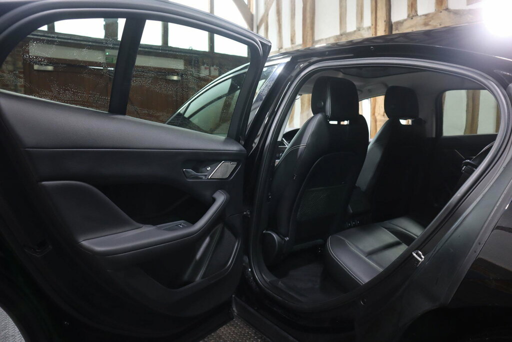 Jaguar I-Pace S Black #27